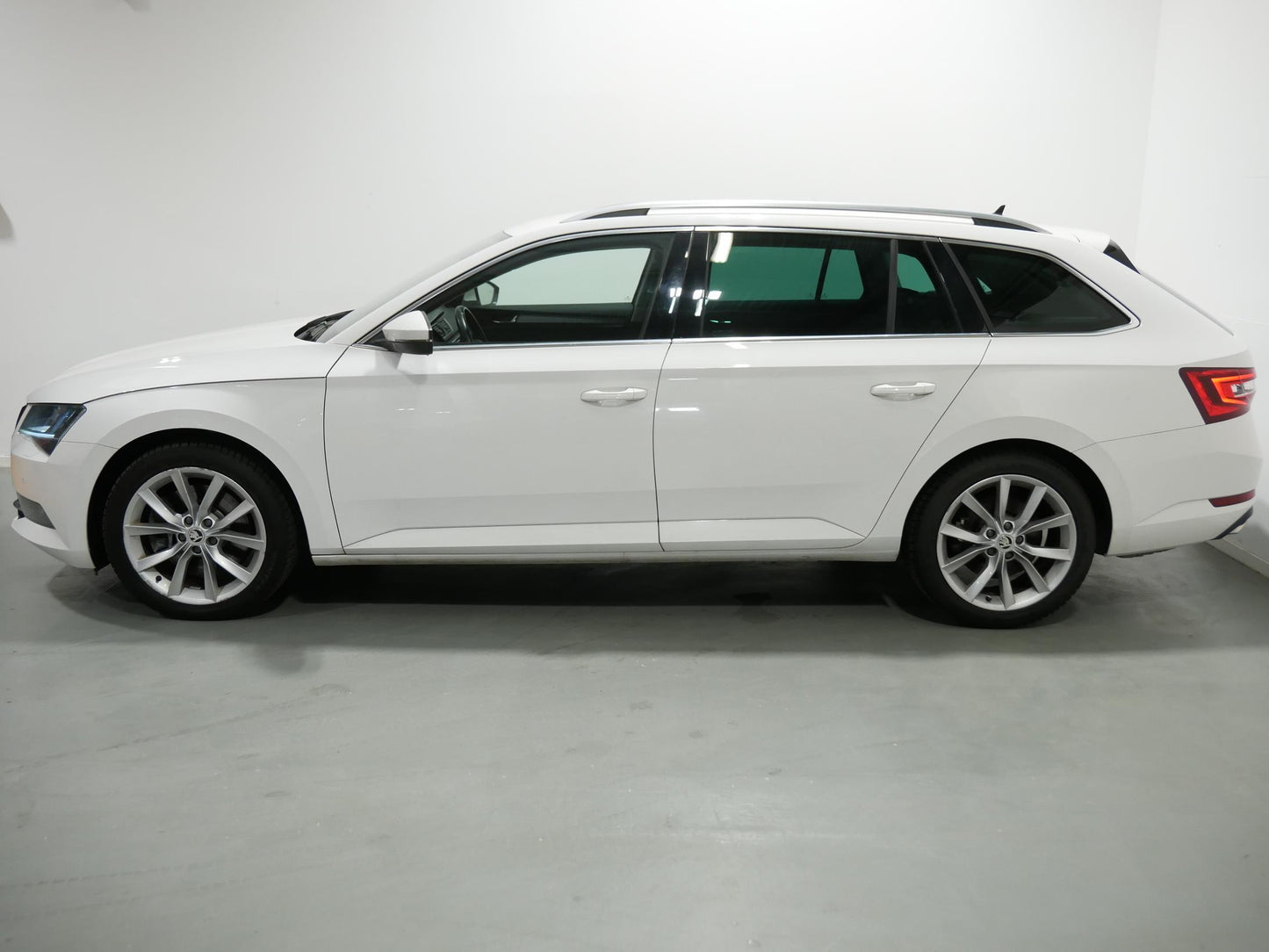 Škoda Superb 2.0 TSI 200 kW Style