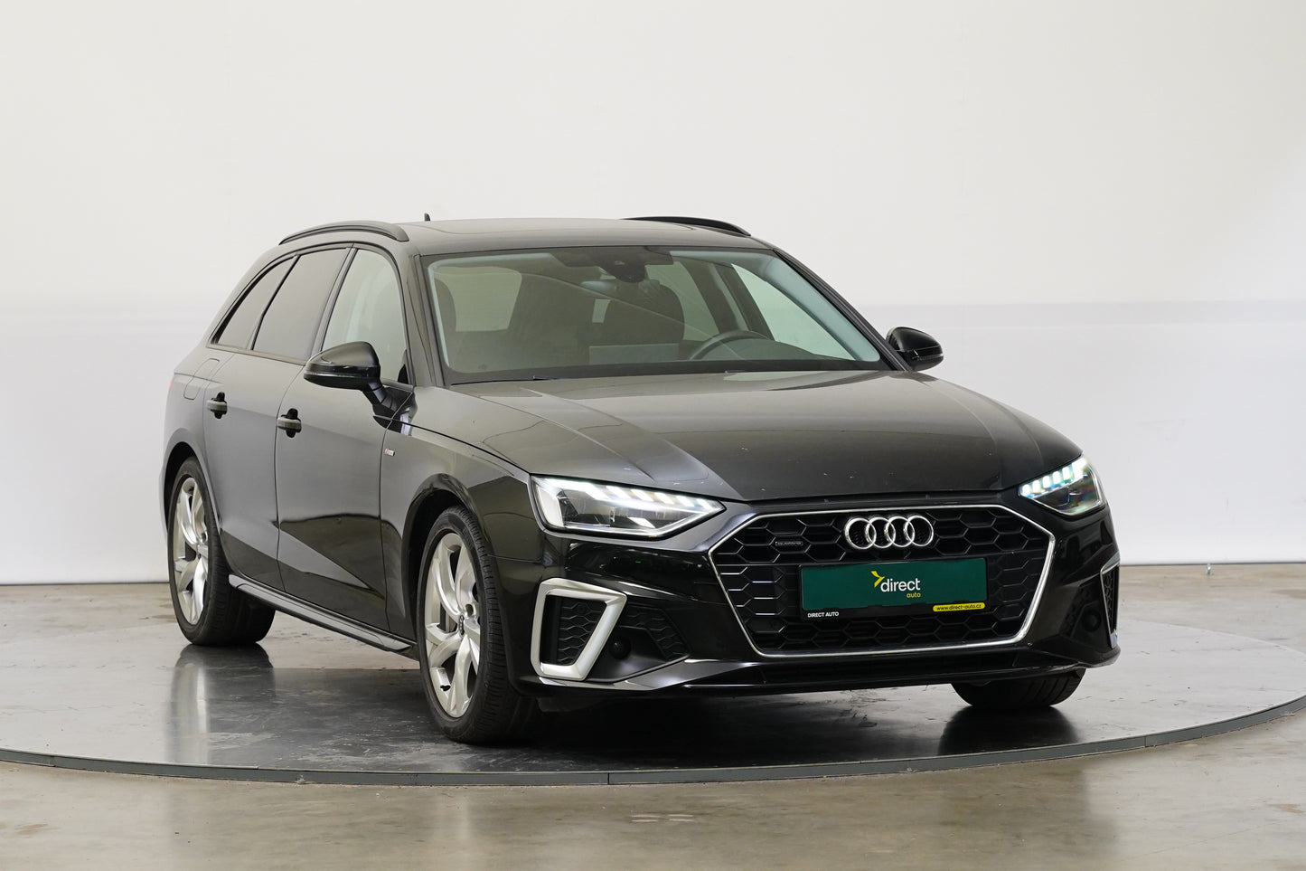 Audi A4 45 TFSI  195 kW quattro S line