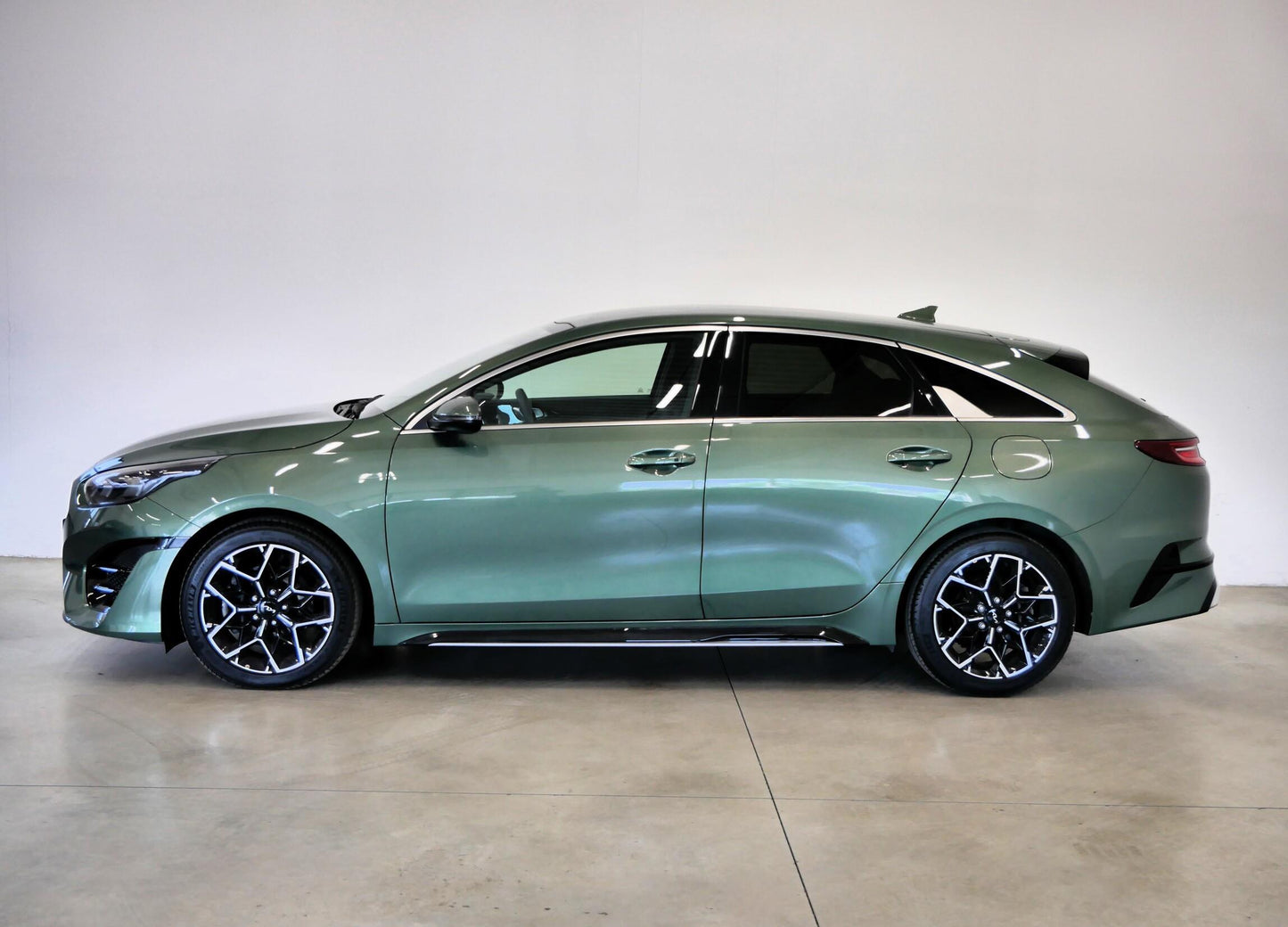 Kia ProCeed 1.5 T-GDi GT-Line plus