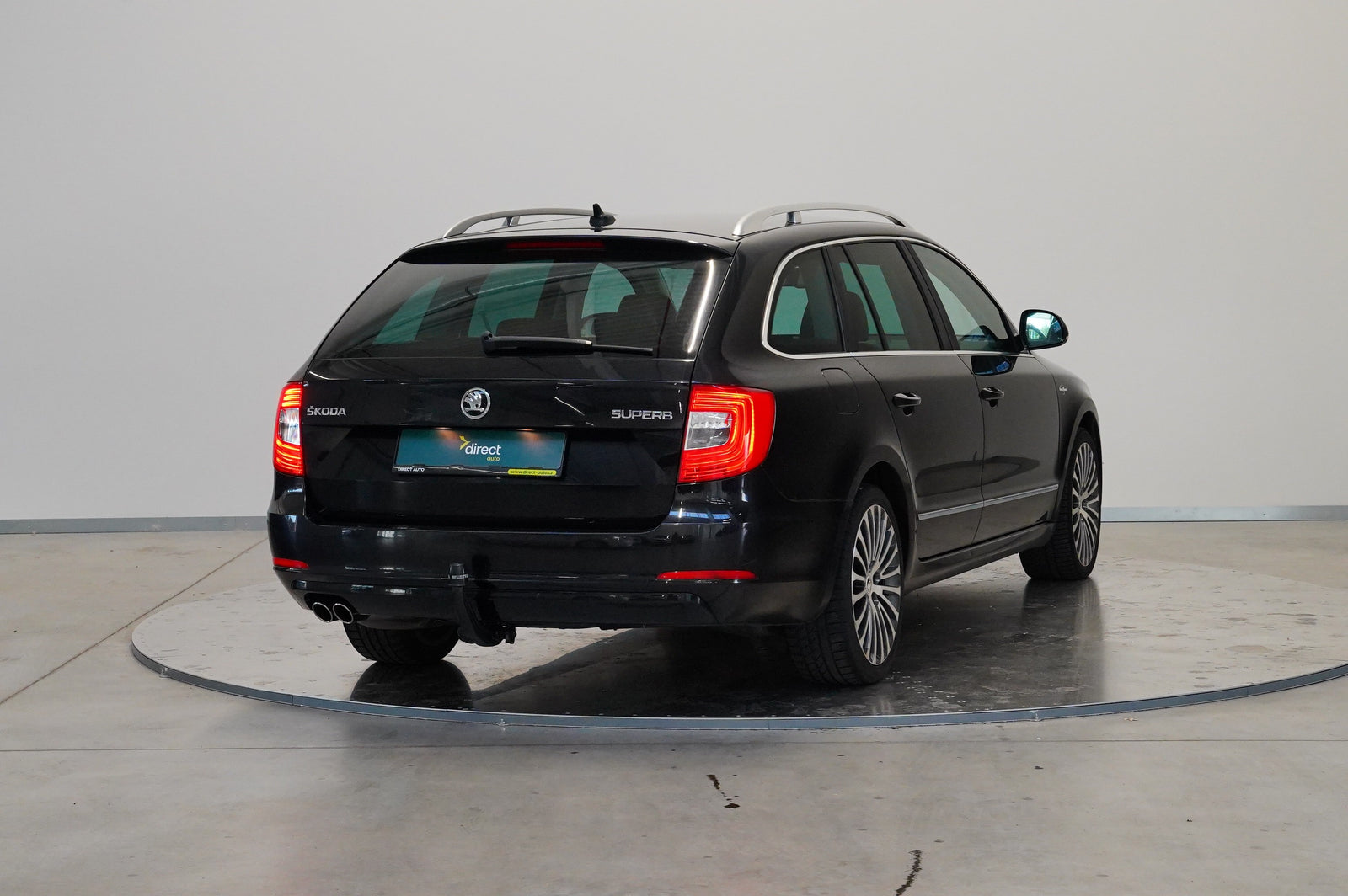 Škoda Superb 2.0 TDI 125 kW DSG L&K – foto 2