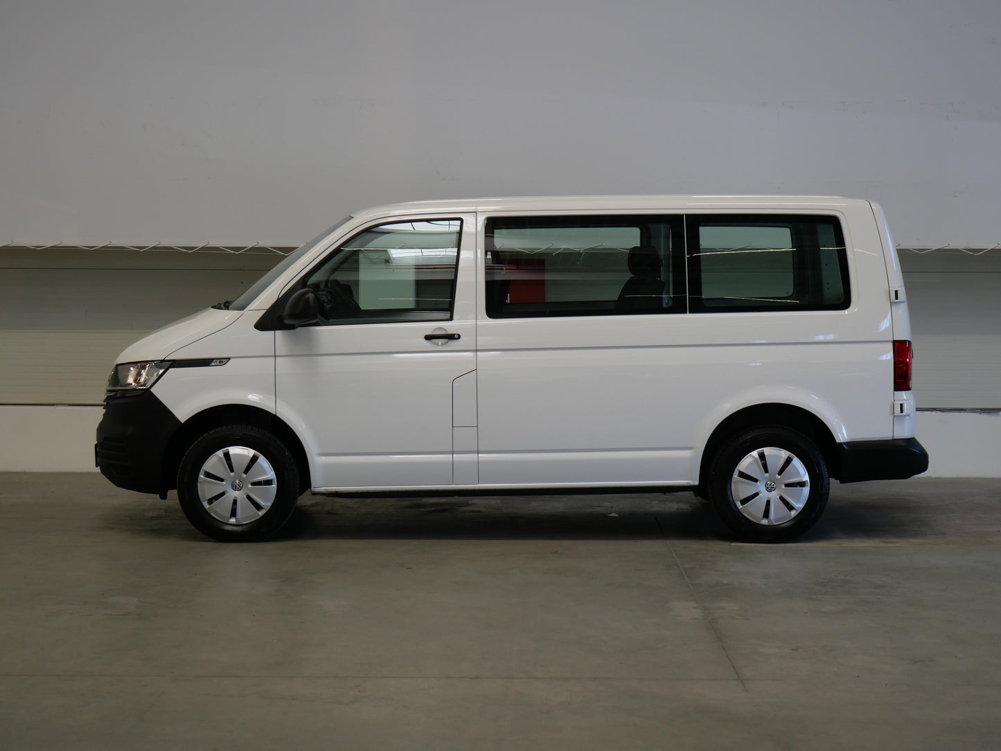 Volkswagen T6.1 2.0 TDI 81 kW KR