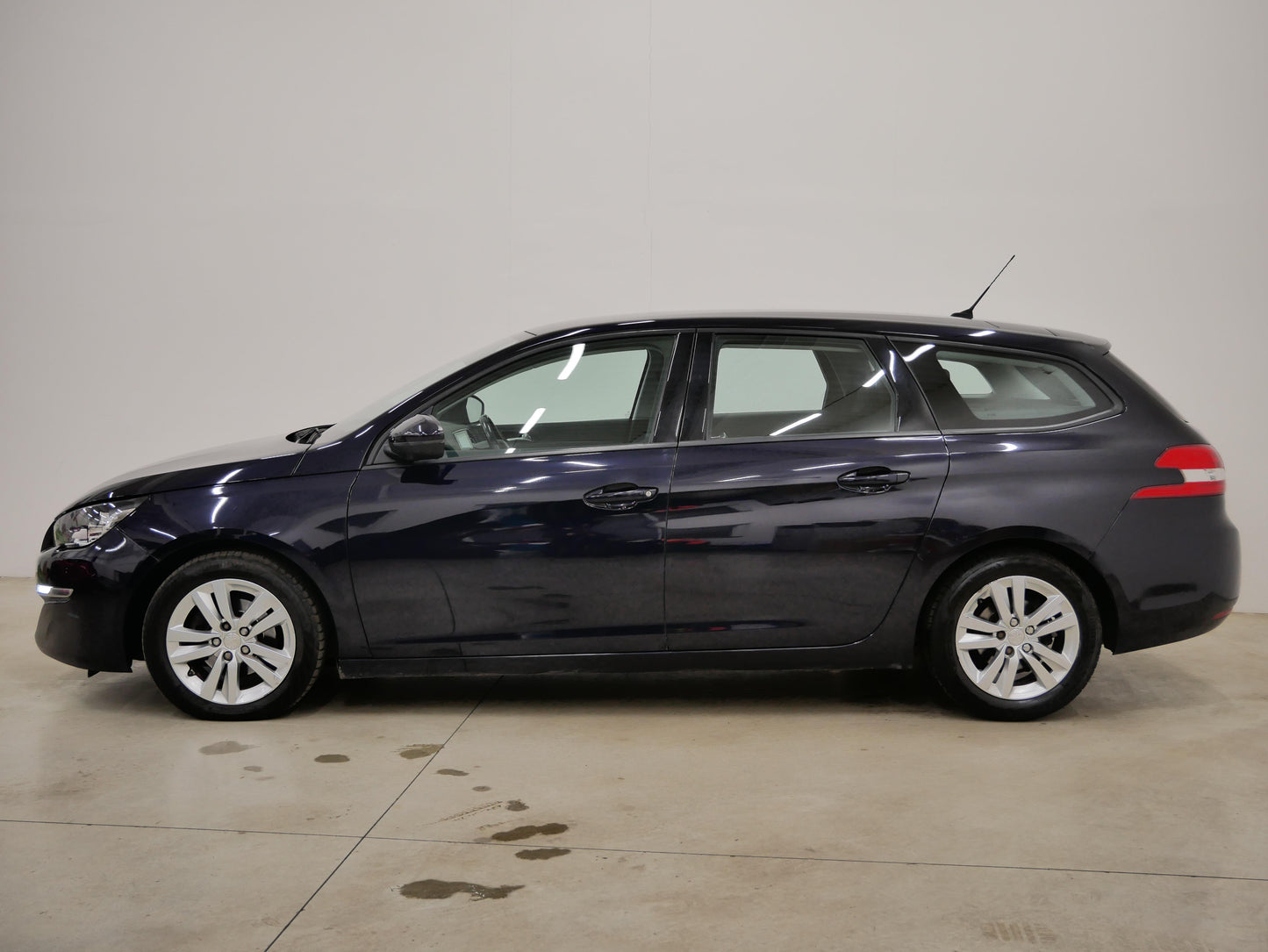 Peugeot 308 1.6 Blue-HDi 88 kW Business