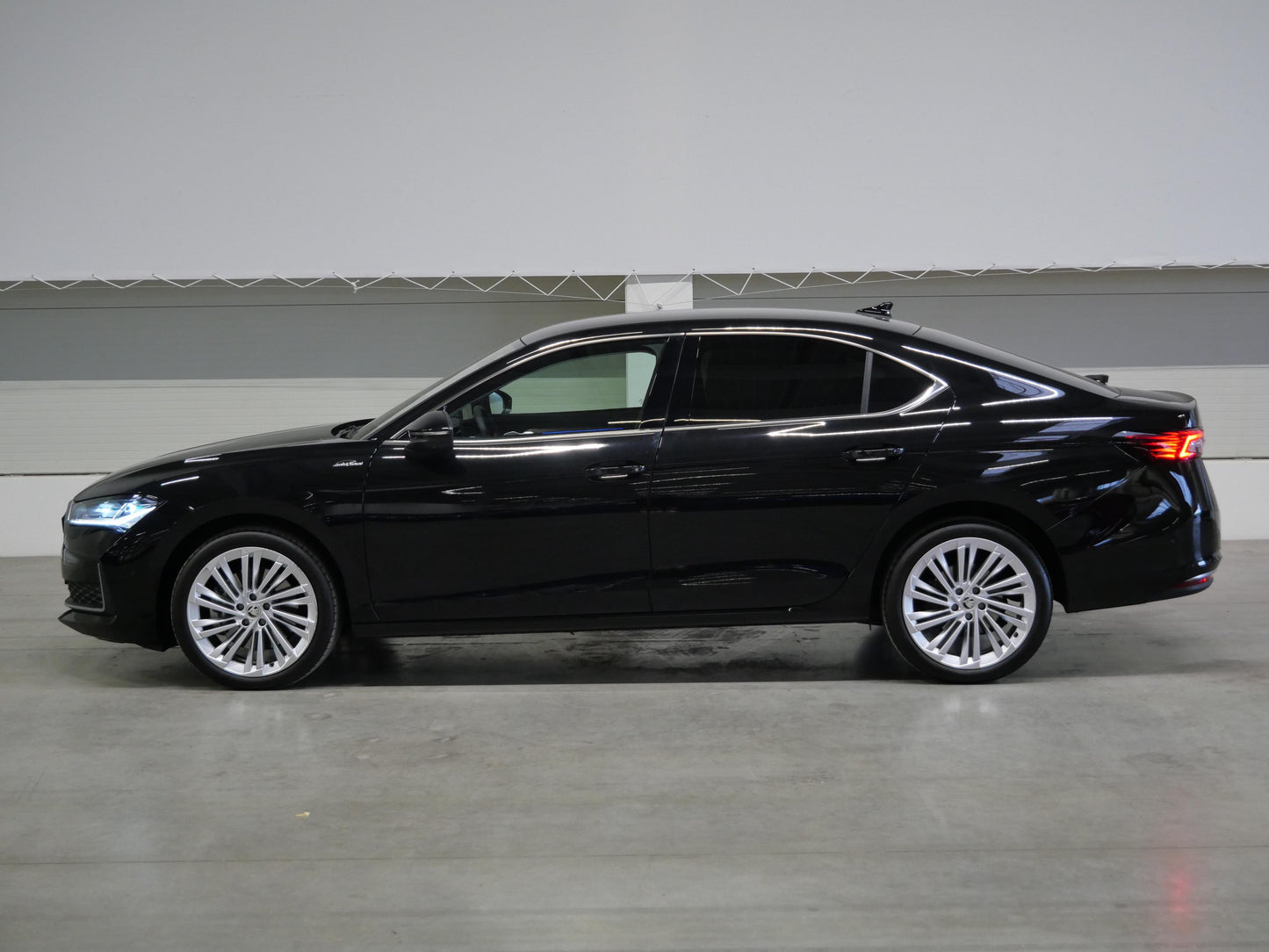 Škoda Superb 2.0 TDI 142 kW L&K
