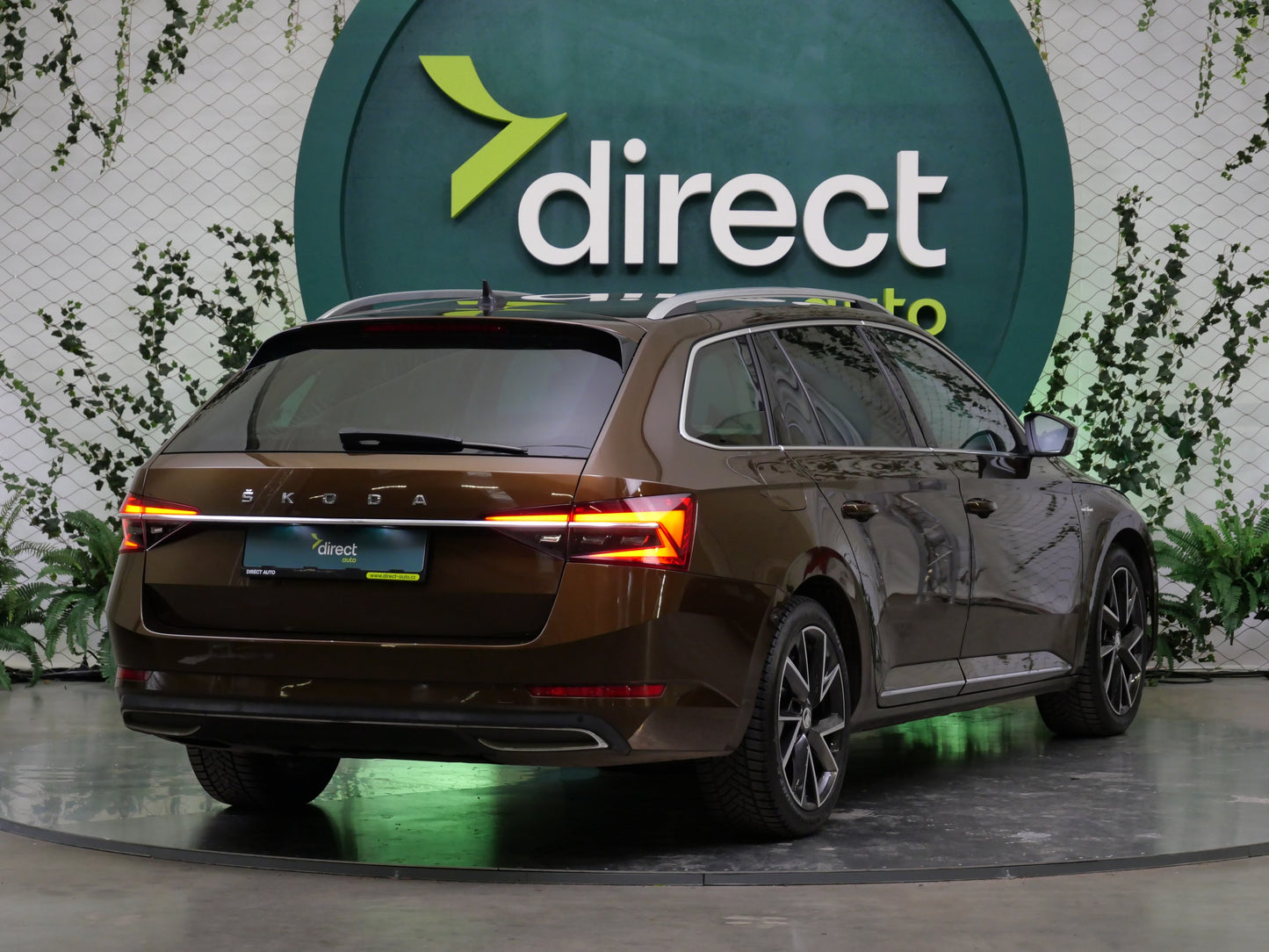 Škoda Superb 2.0 TDI 110 kW DSG L&K