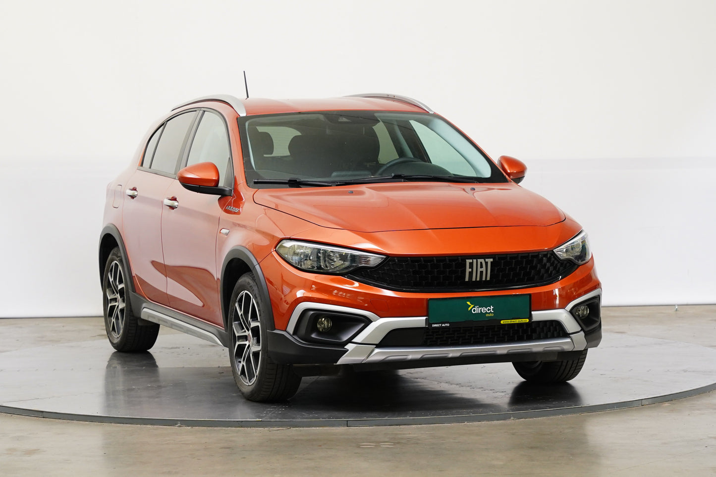 Fiat Tipo 1.6 MultiJet 96 kW HB CROSS