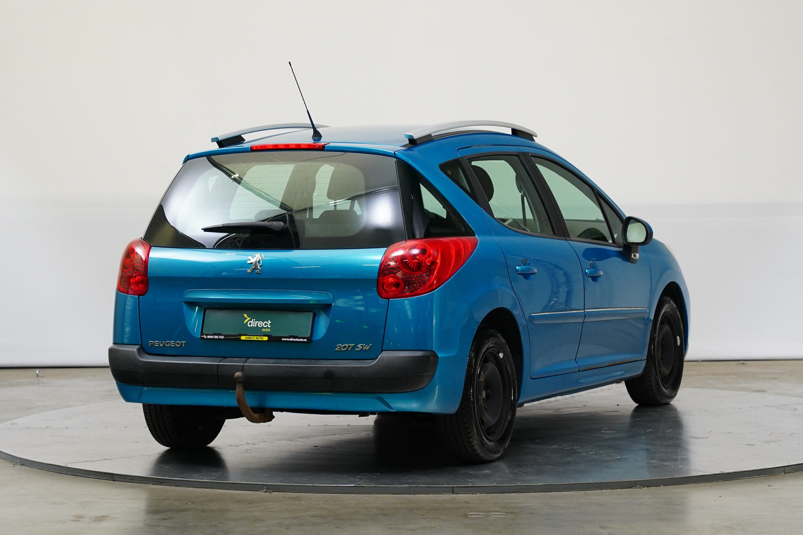 Peugeot 207 1.4 i 54 kW SW – foto 2