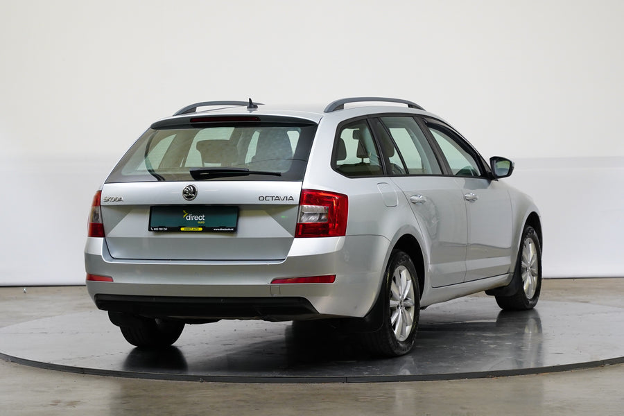 Škoda Octavia 1.6 TDI 81kW DSG Ambition Plus – foto 2