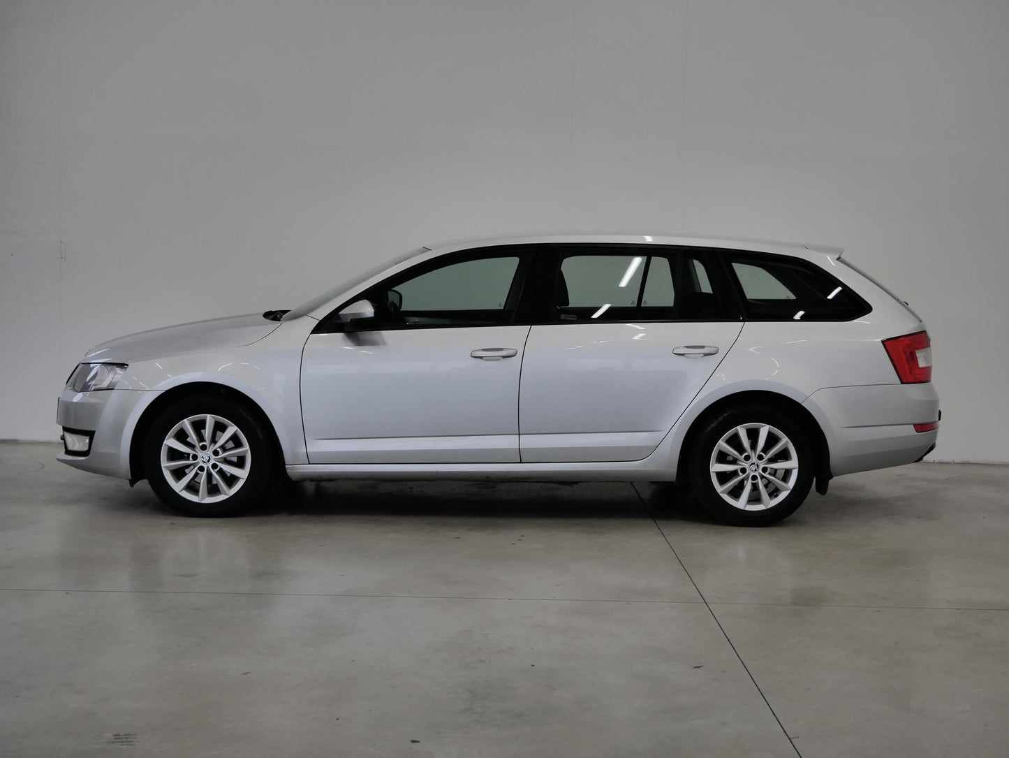 Škoda Octavia 1.6 TDI 77 kW Ambition Plus