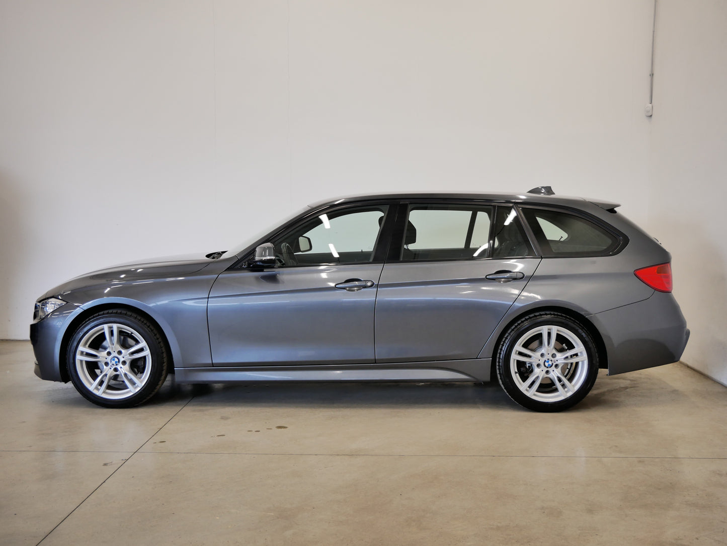 BMW 3 Series 320D 135 kW xDrive