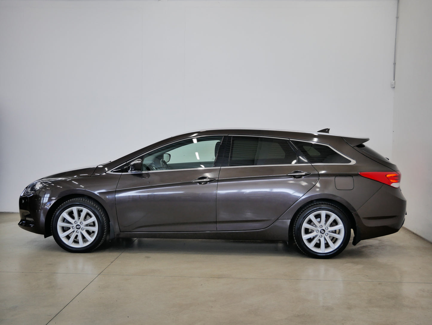 Hyundai i40 1.7 CRDI 104 kW Experience
