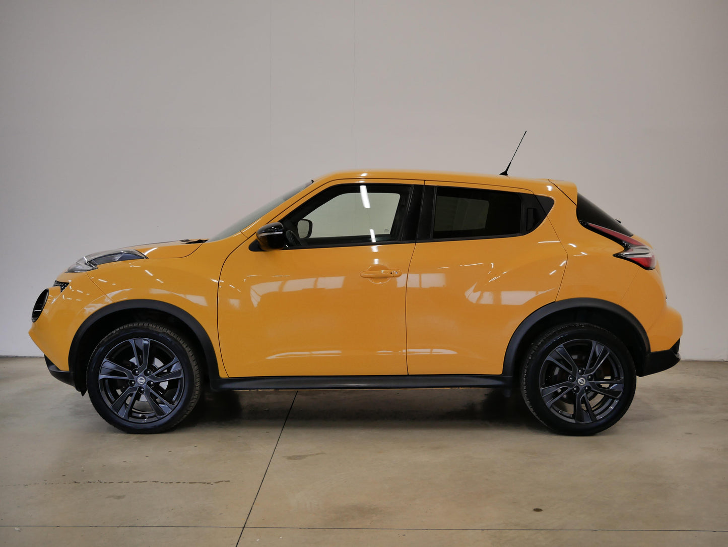Nissan Juke 1.2 DIG-T 85 kW N-Connecta