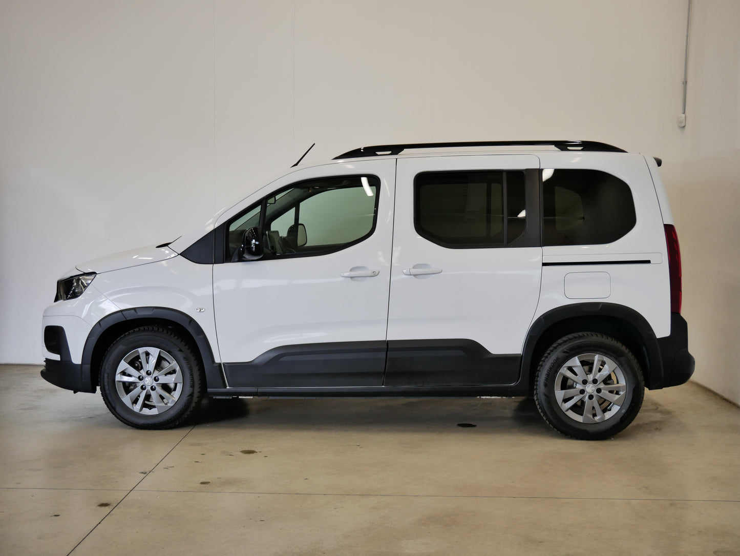 Peugeot Rifter 1.2 PureTech 96 kW Allure Pack