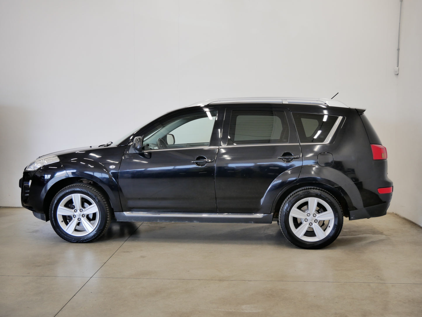 Peugeot 4007 2.2 HDI 115 kW