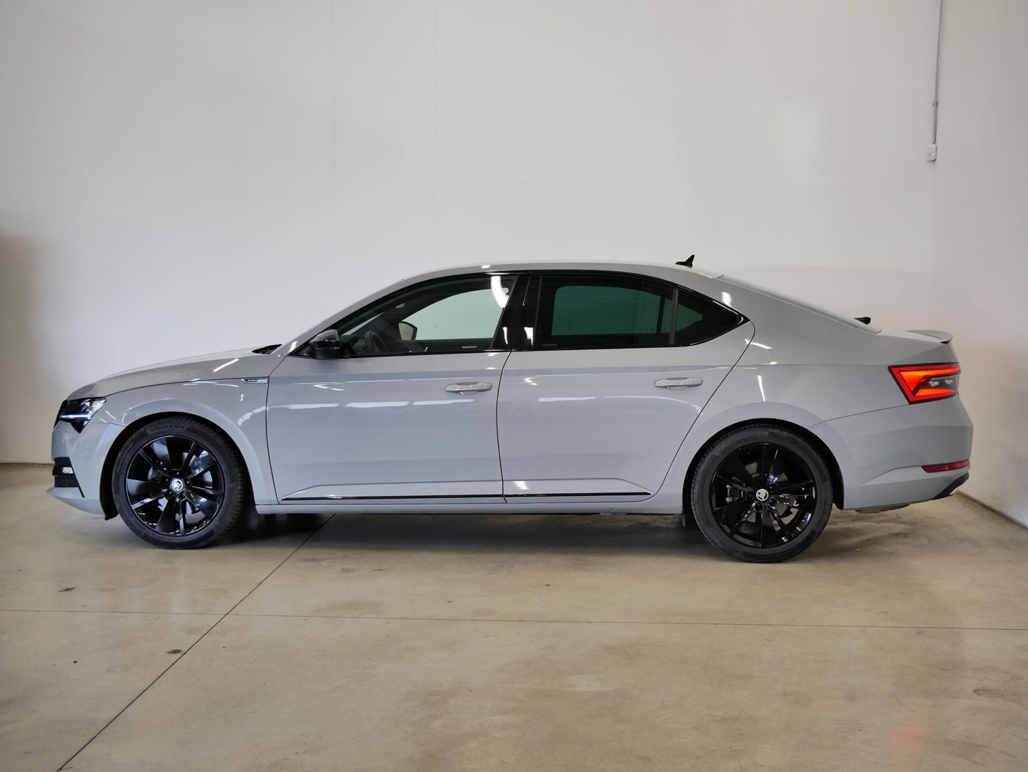 Škoda Superb 2.0 TSI 140 kW DSG Sportline