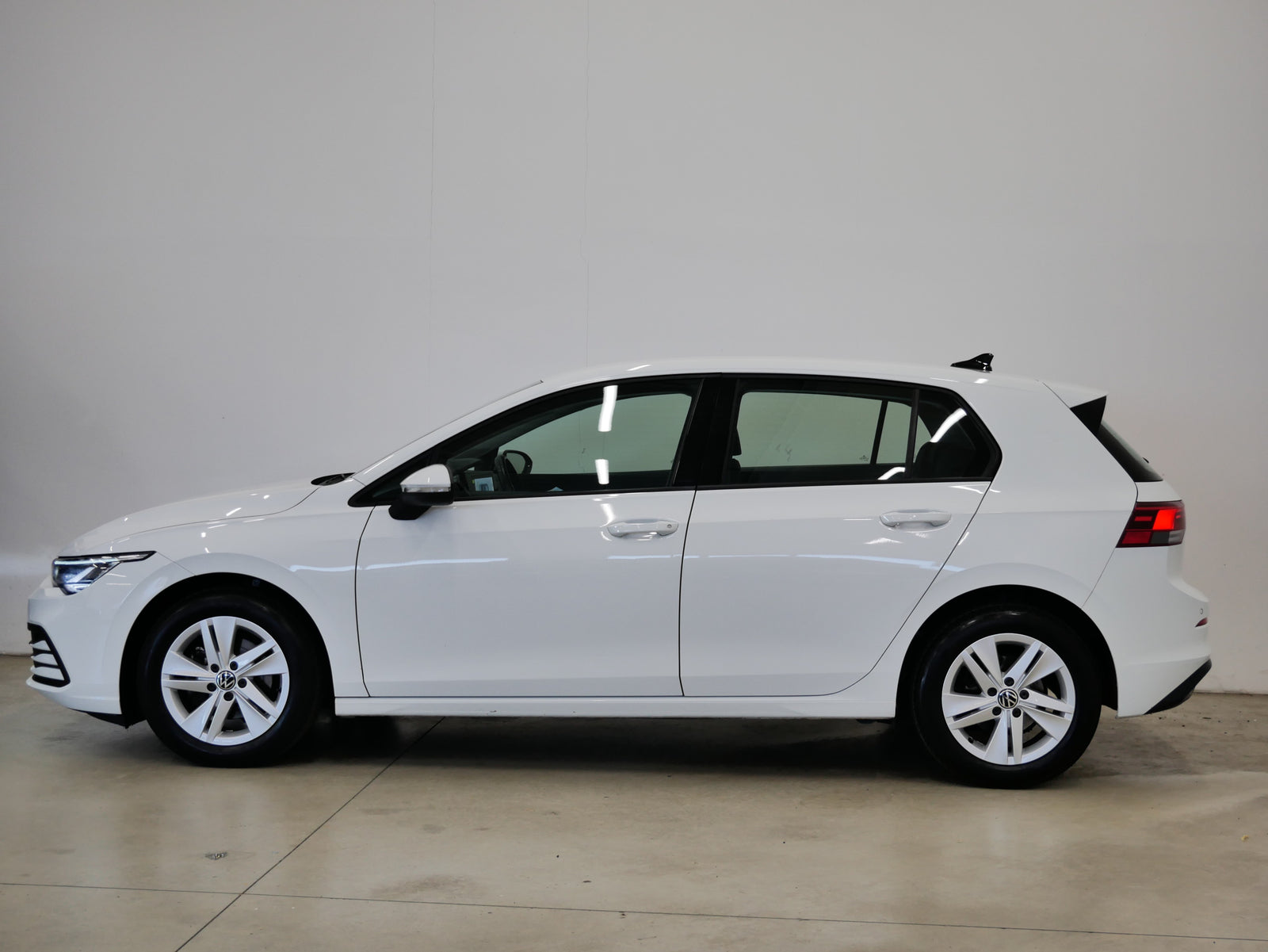 Volkswagen Golf 1.0 TSI 81 kW Life – foto 3