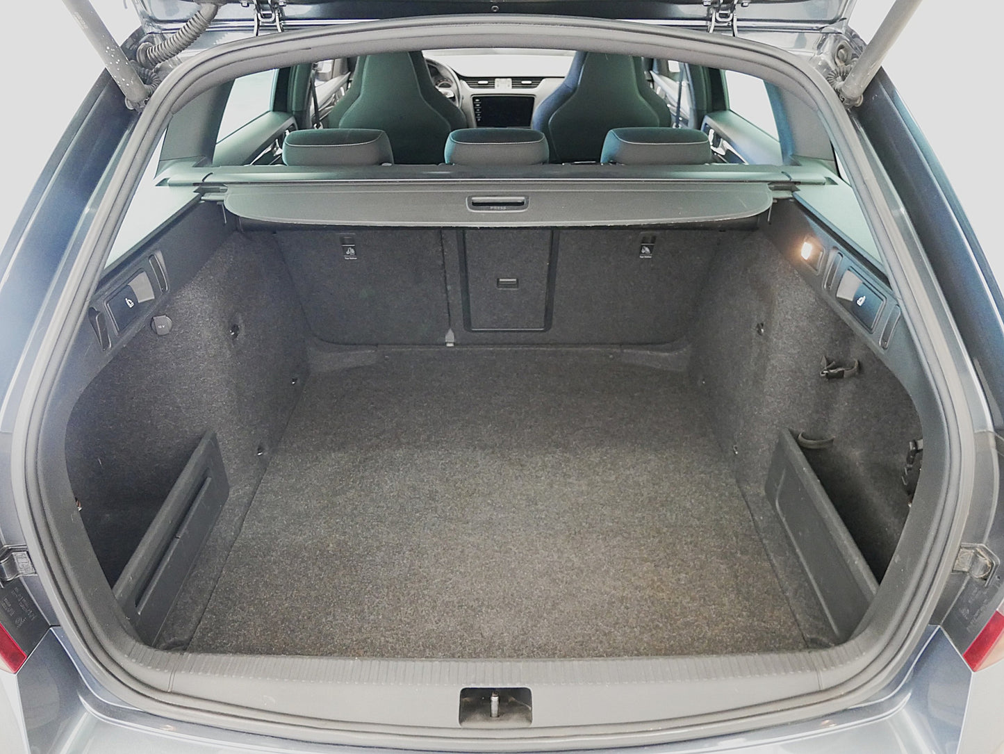Škoda Octavia 2.0 TDI 135 kW DSG RS