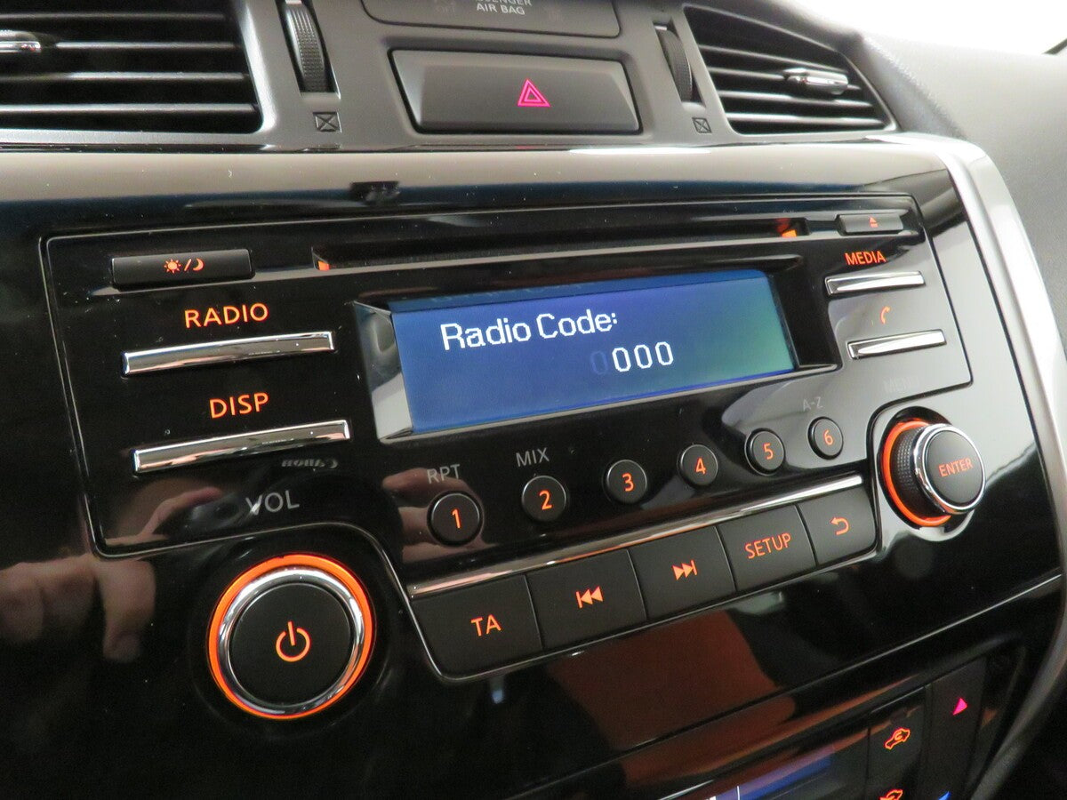 Nissan Navara 2.3 dCi 140 kW DC N-Connecta