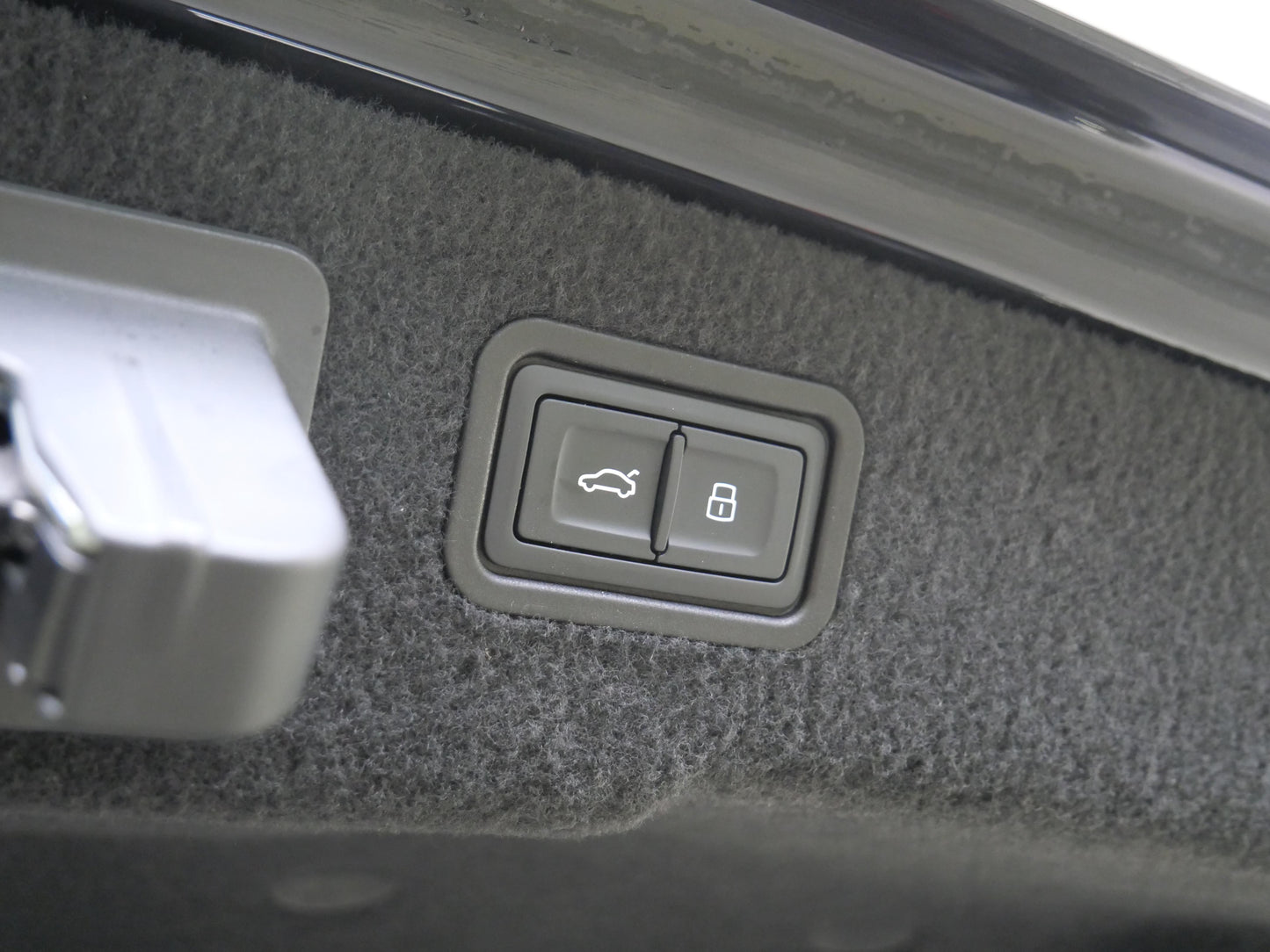 Audi S8 4.0 TFSI 420 kW Quattro