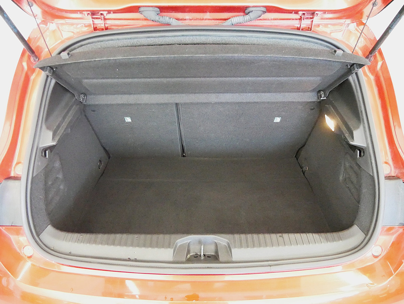 Renault Clio 1.6 E-Tech 69 kW – foto 30