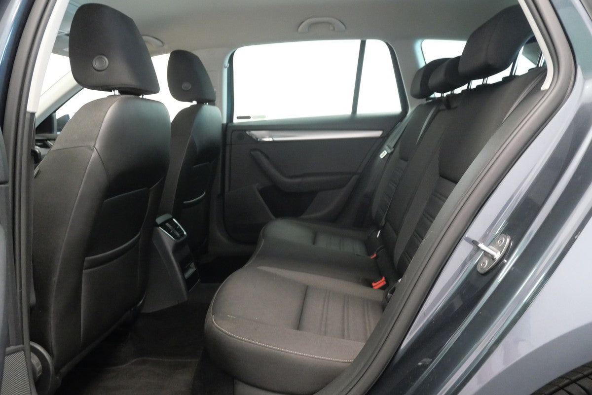 Škoda Octavia 1.4 TSI 110 kW Ambition – foto 21