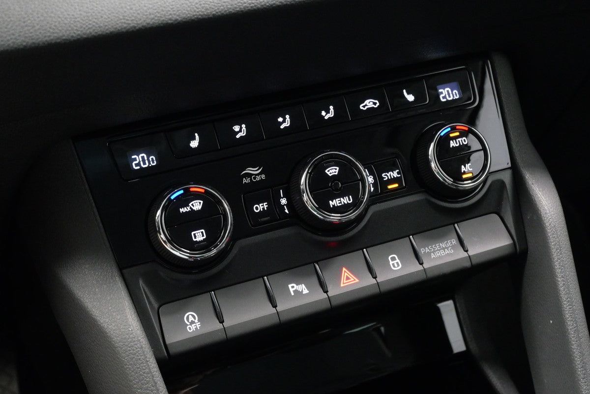 Škoda Karoq 1.5 TSI 110 kW Top Selection – foto 21