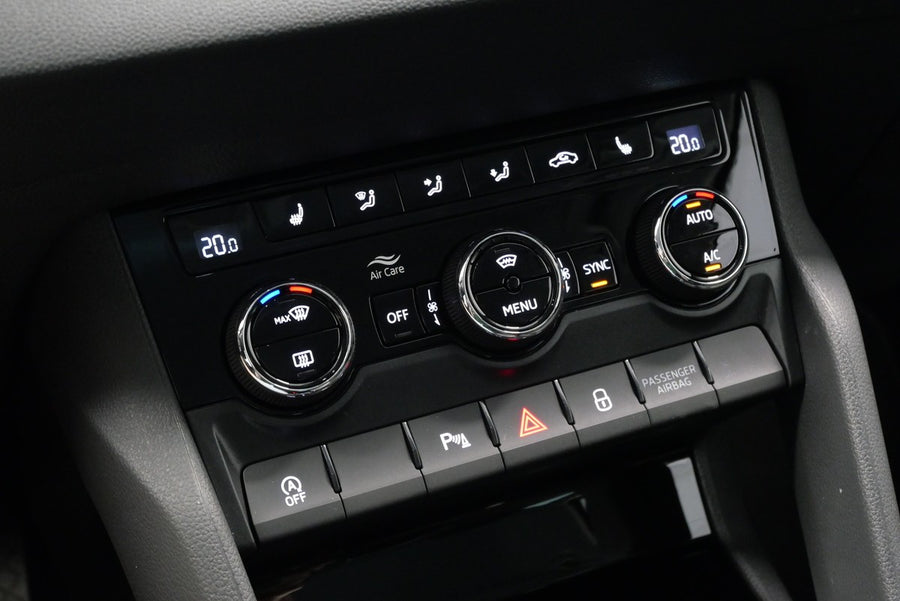 Škoda Karoq 1.5 TSI 110 kW Top Selection – foto 21