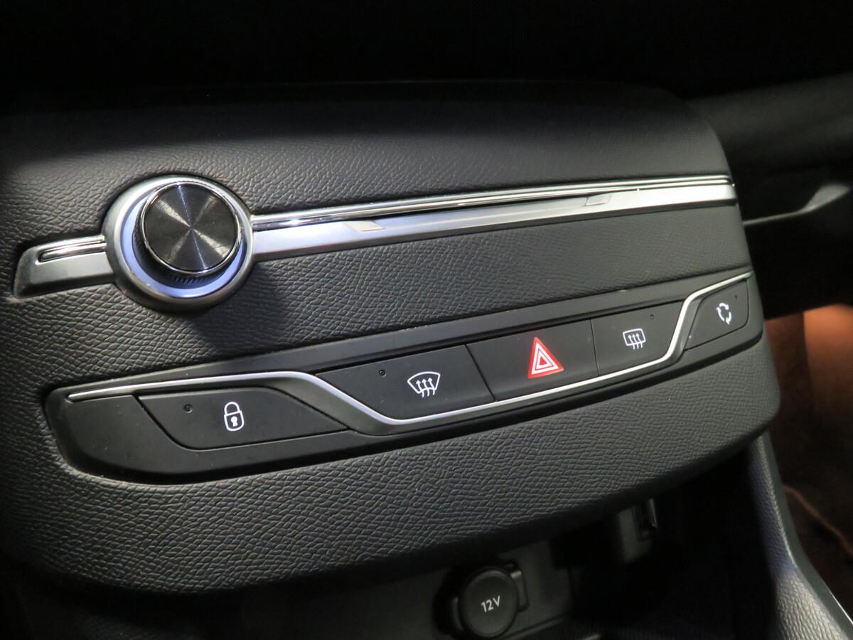 Peugeot 308 1.5 BlueHDI 96 kW Allure