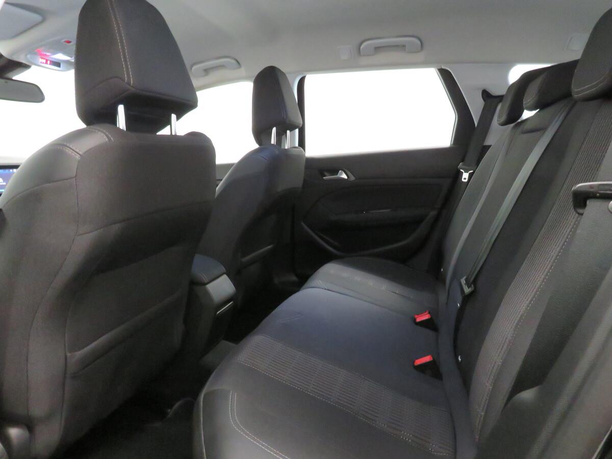 Peugeot 308 1.5 BlueHDI 96 kW Allure