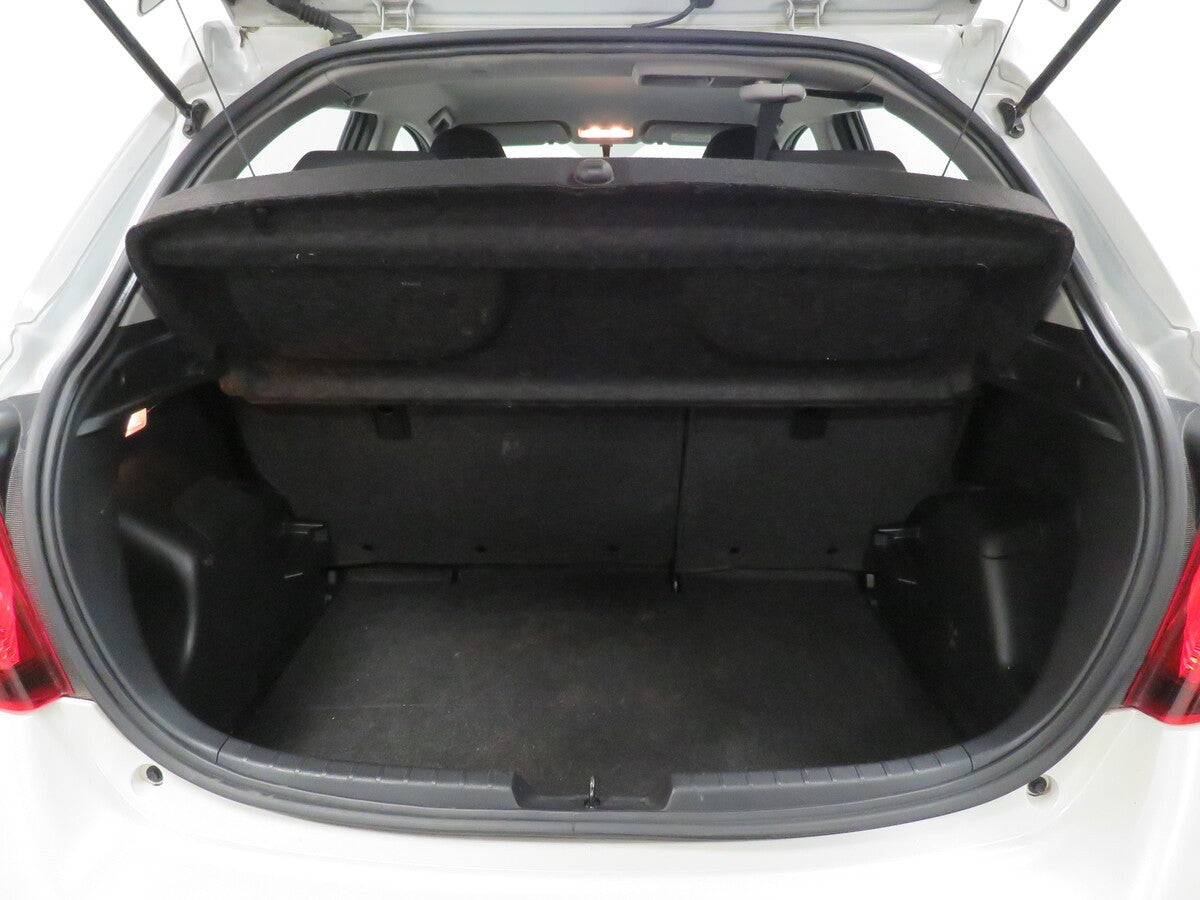 Toyota Yaris 1.0 VVT-i 51 kW Trend