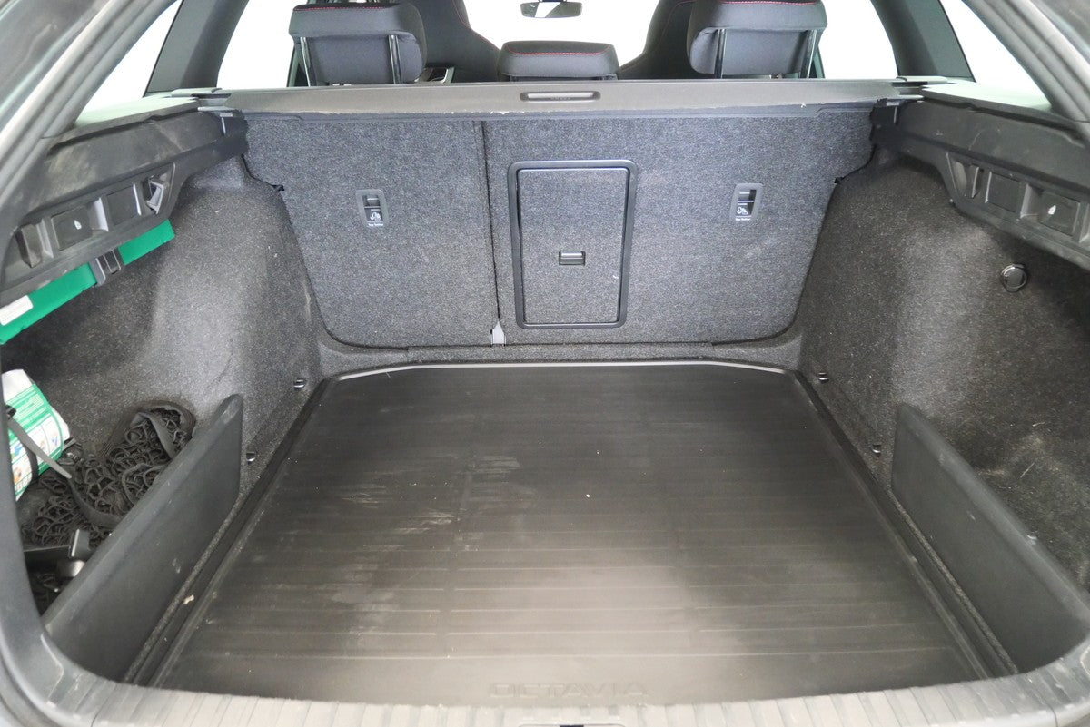 Škoda Octavia 2.0 TSI 195kW DSG RS Combi