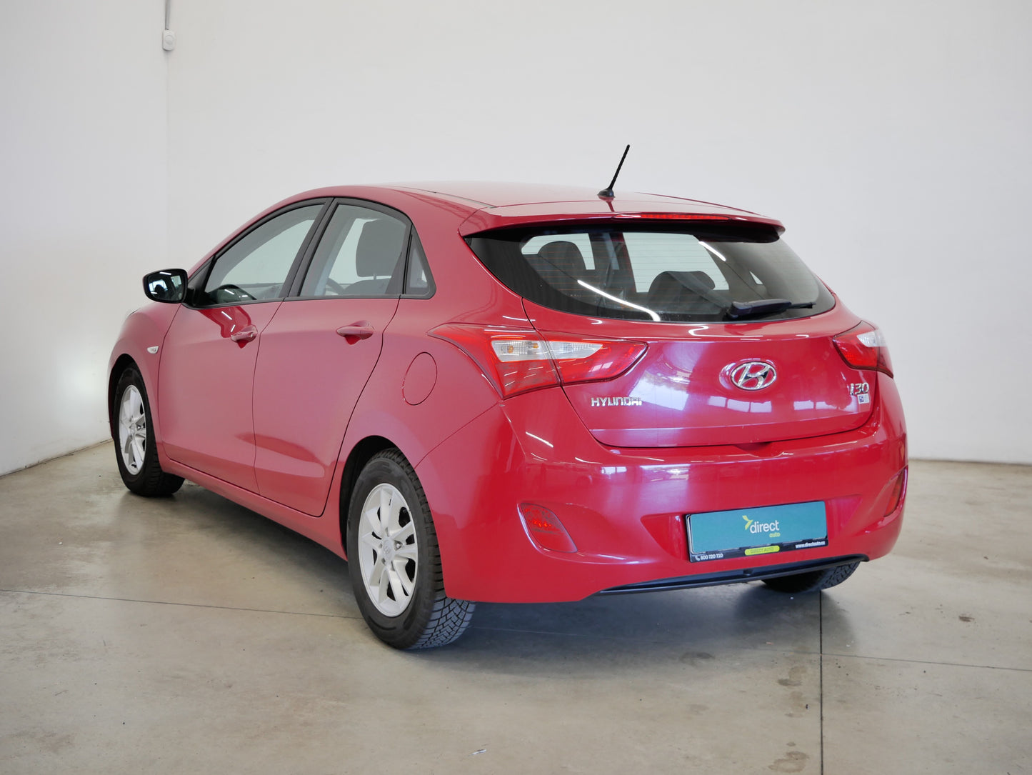 Hyundai i30 1,4 CVVT 73kW TRIKOLOR PLUS