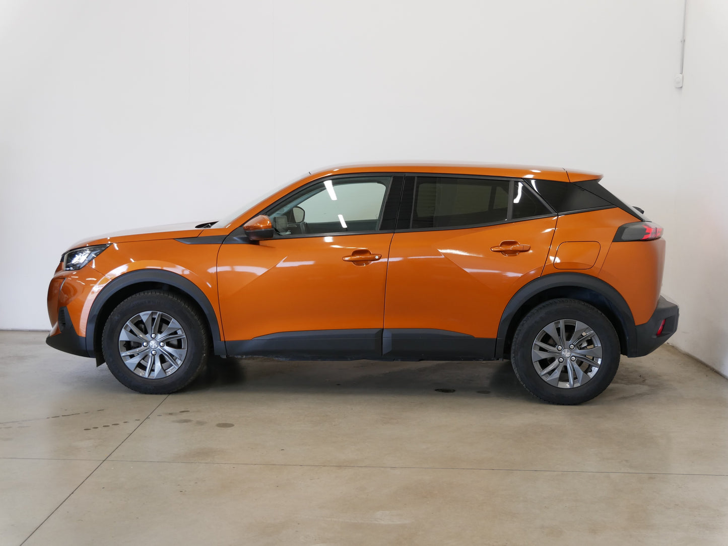 Peugeot 2008 1.2 PureTech 74 kW Active Pack