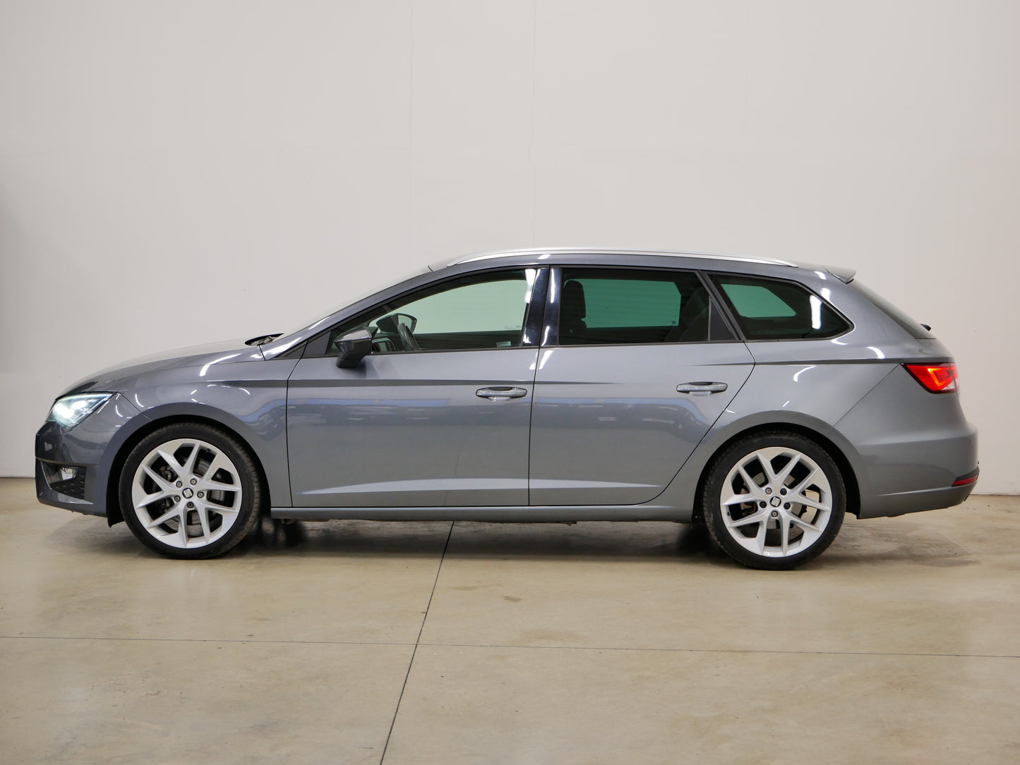 Seat Leon 2.0 TDI 135 kW FR