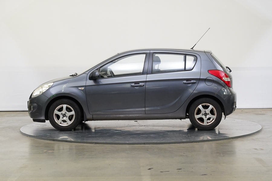 Hyundai i20 1,3 57 kW – foto 3