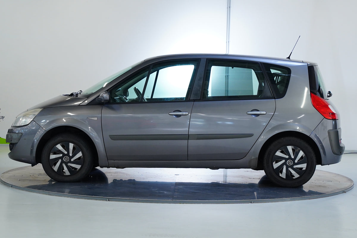 Renault Scénic 1.6 82 KW – foto 3