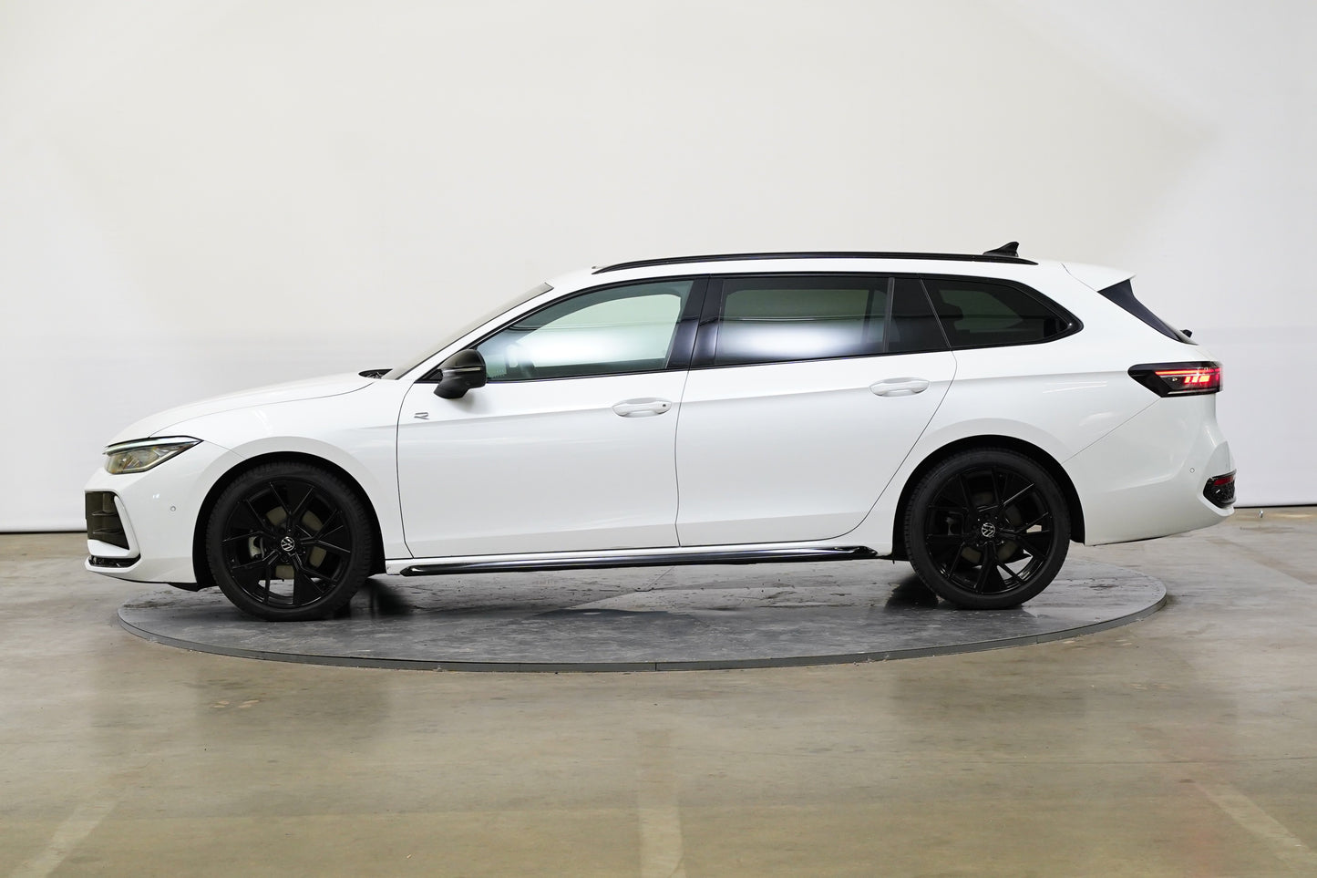 Volkswagen Passat 2.0 TDI 110 kW DSG R-Line