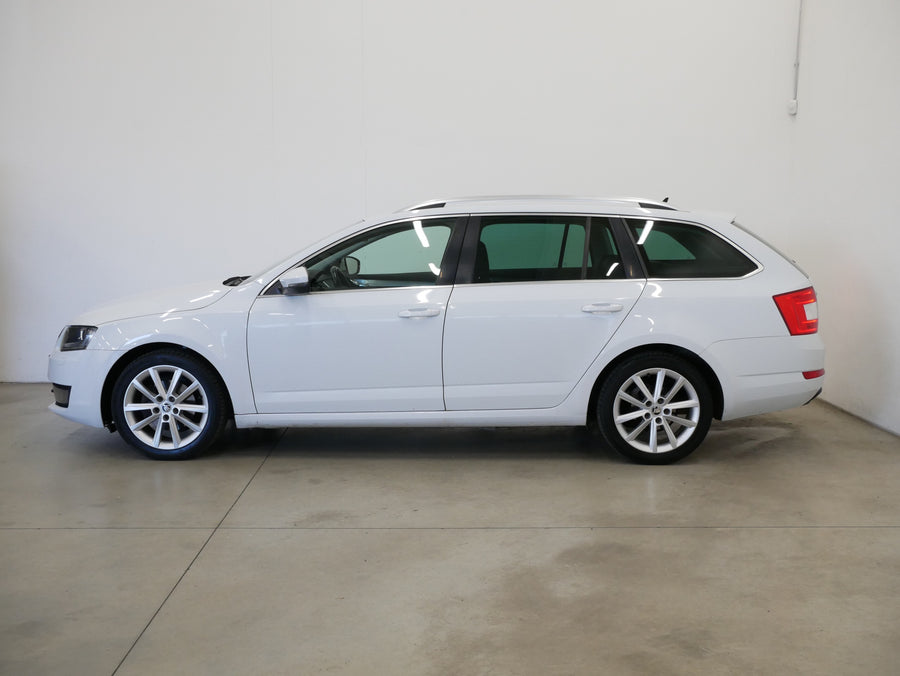 Škoda Octavia 2.0 TDI 110 kW Elegance – foto 3