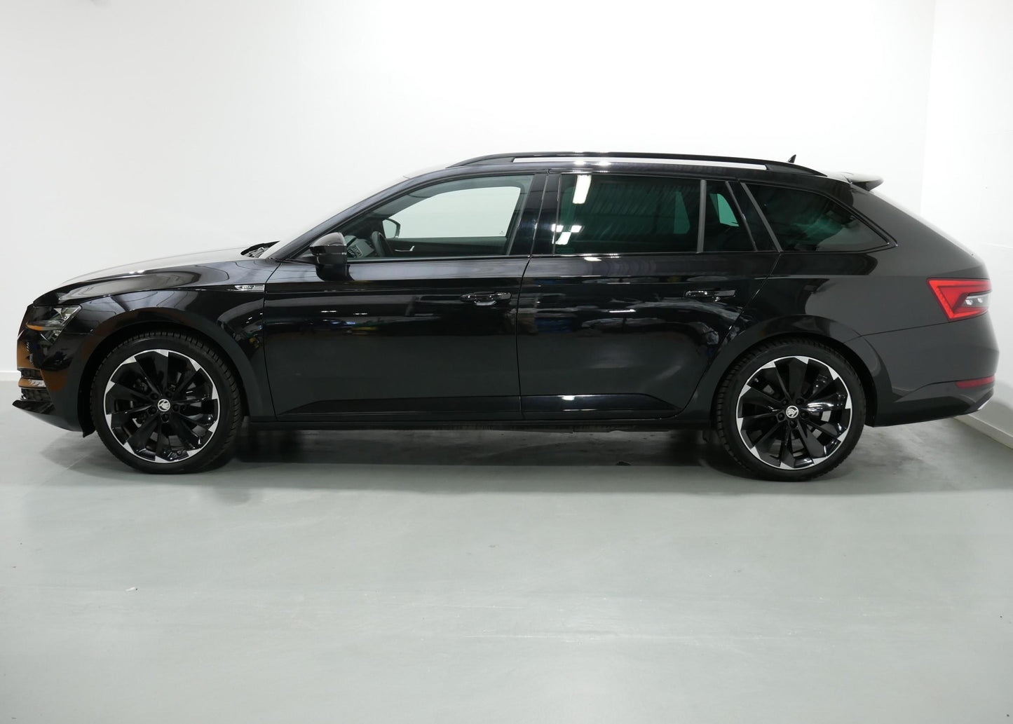 Škoda Superb 1.4 TSI 115 kW iV Sportline