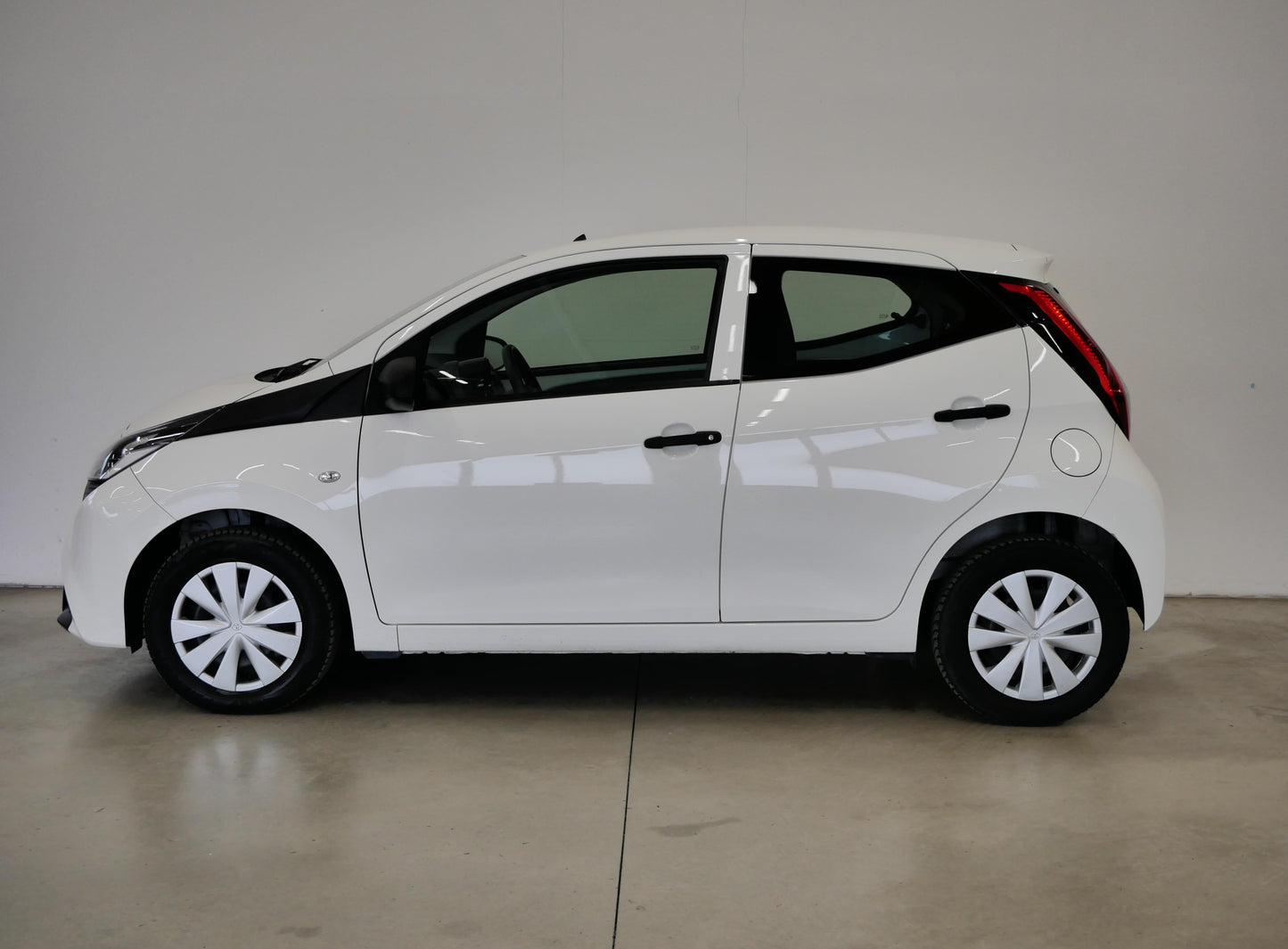 Toyota Aygo 1.0 VVT-i 53 kW X