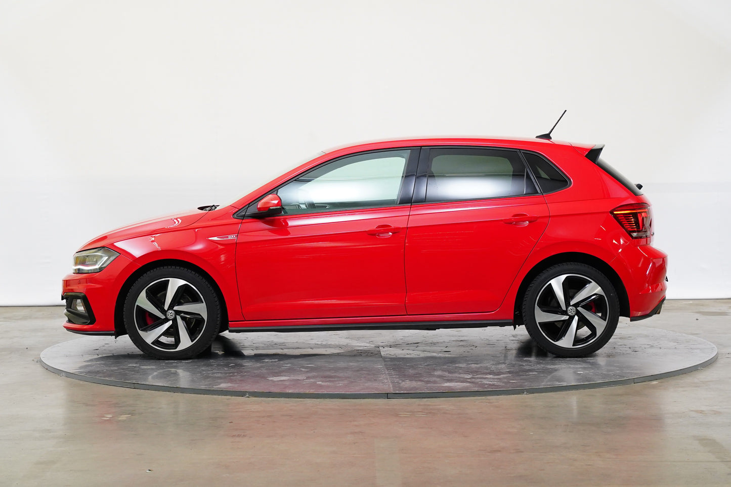 Volkswagen Polo 2.0 TSI 147 kW DSG GTI