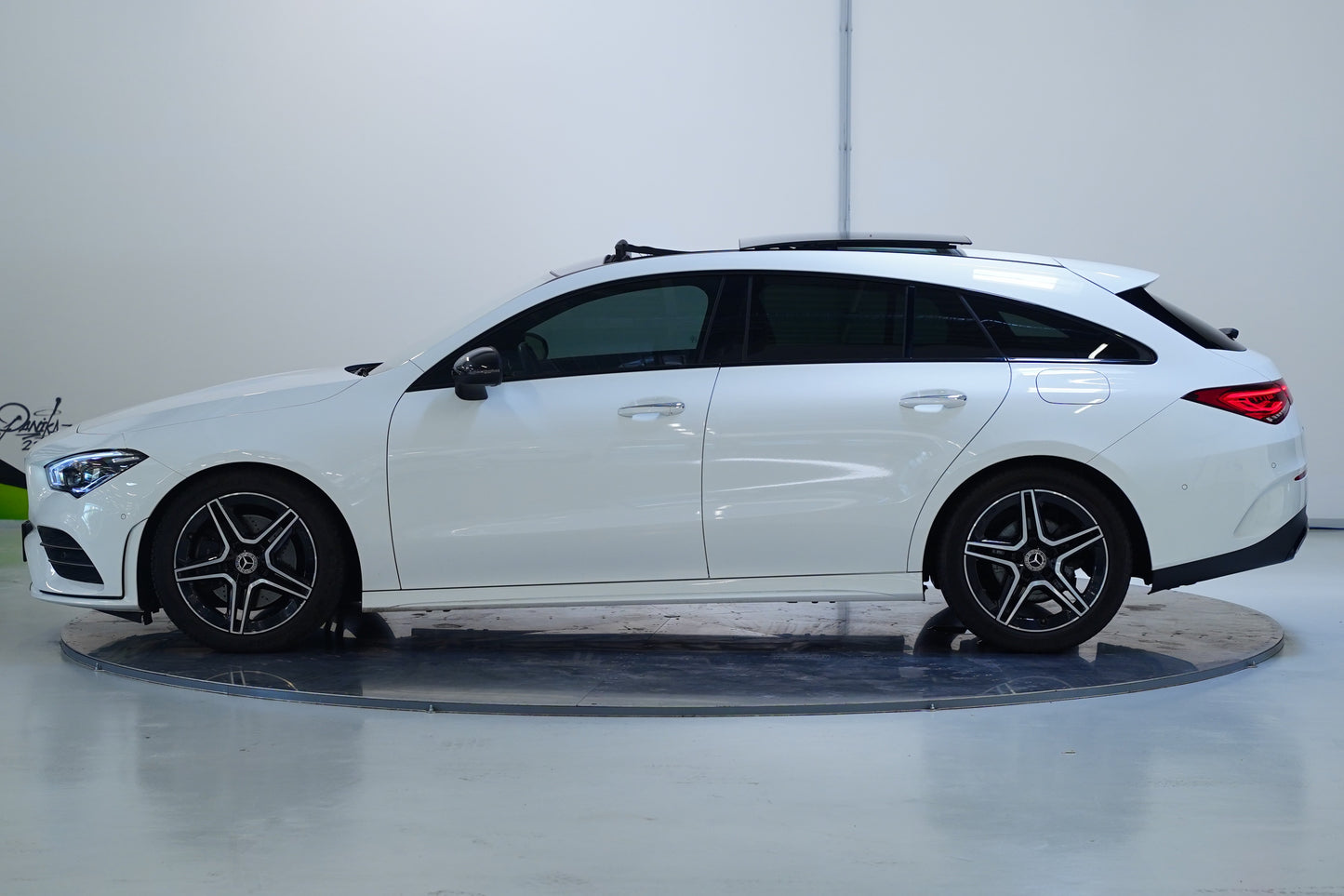 Mercedes-Benz CLA 200d AMG-LINE 110 kw