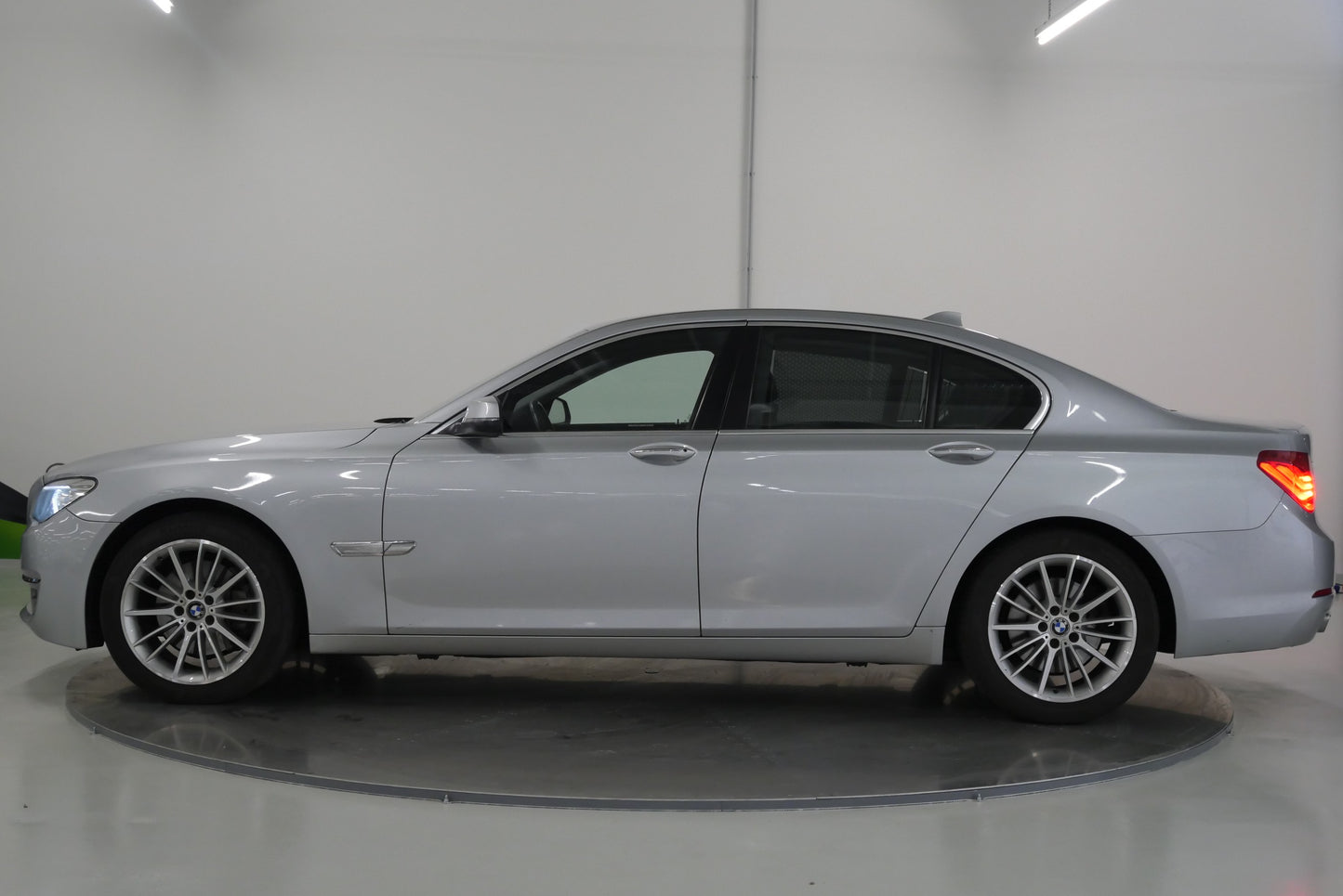 BMW Řada 7 740d 230 kW xDrive Long