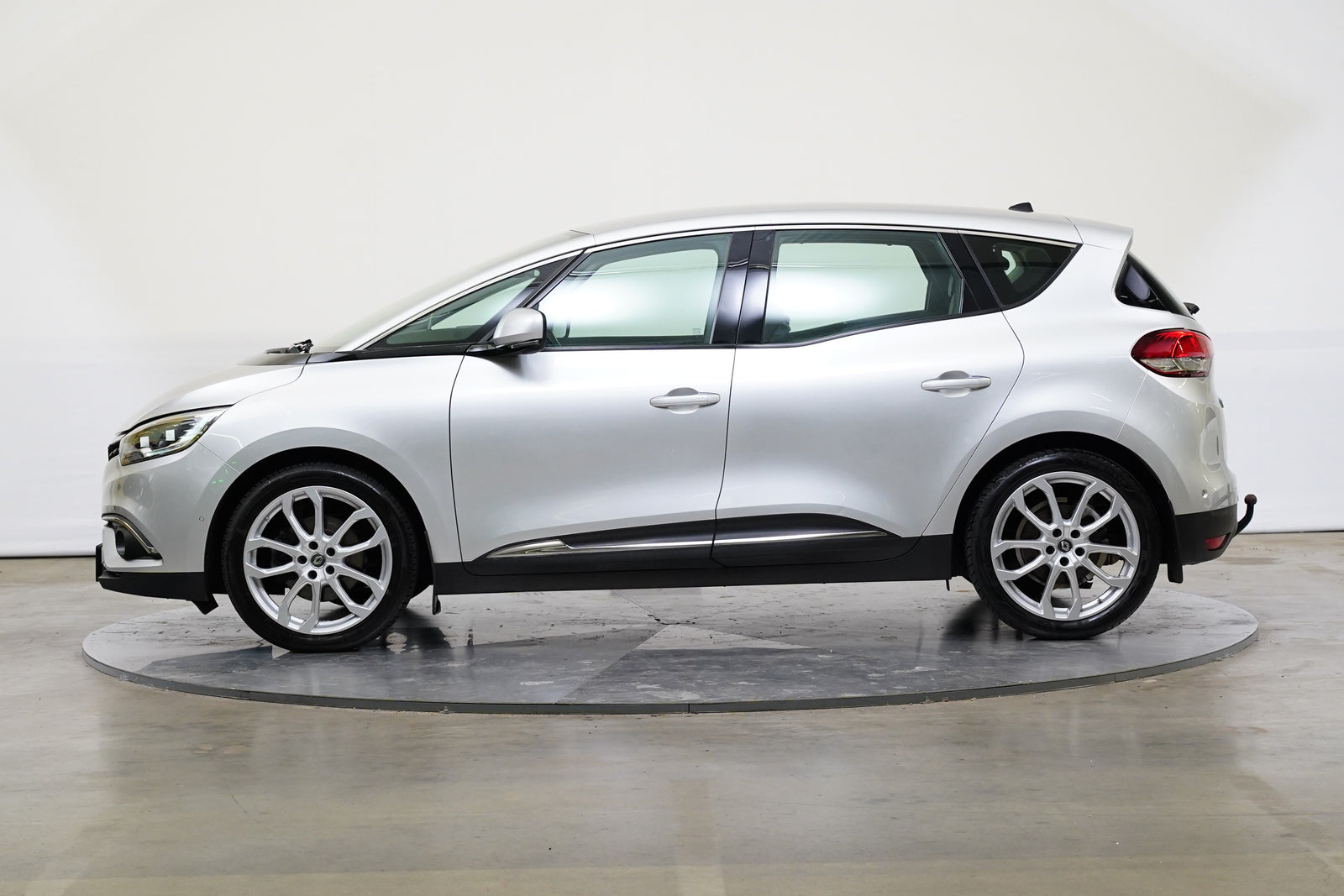 Renault Scénic 1.2 TCe 97 kW Energy Intens – foto 3