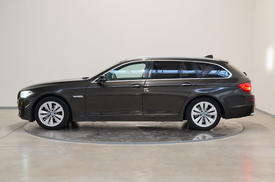 BMW Řada 5 530d 190 kW xDrive – foto 3