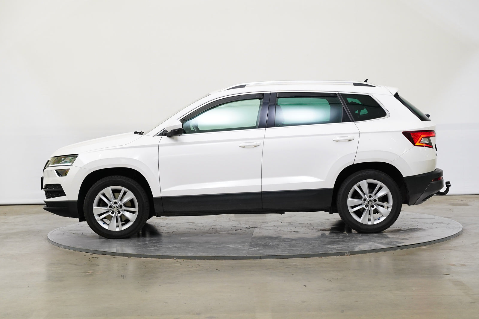 Škoda Karoq 2.0 TDI 110 kW DSG 4x4 Style – foto 3