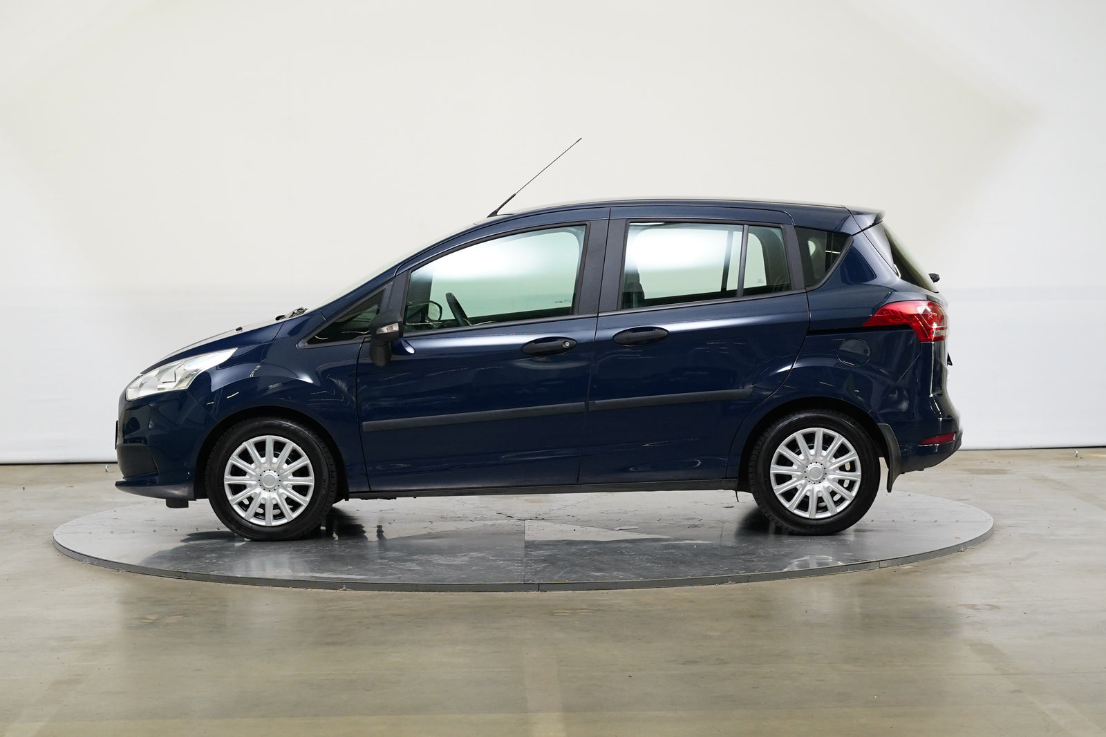 Ford B-MAX 1.4 16V 66 kW Duratec – foto 3
