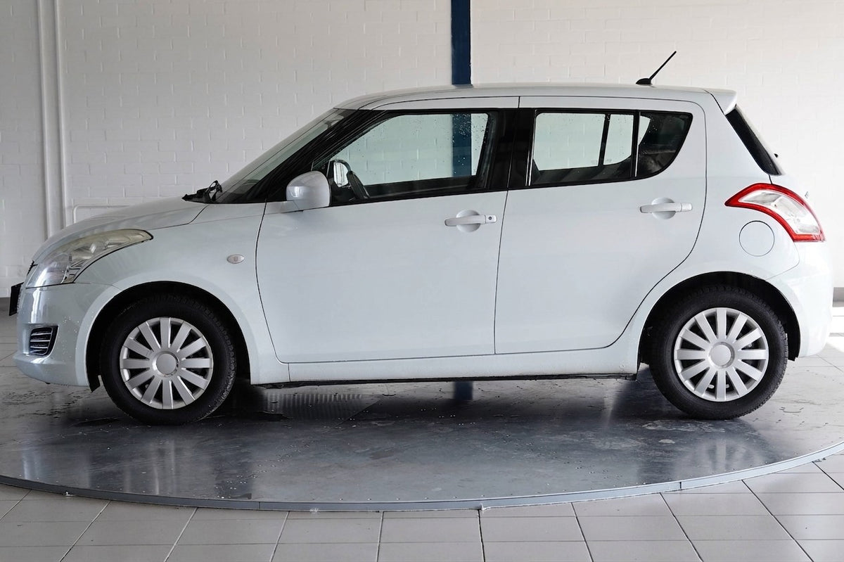 Suzuki Swift 1.2 69 kW – foto 3