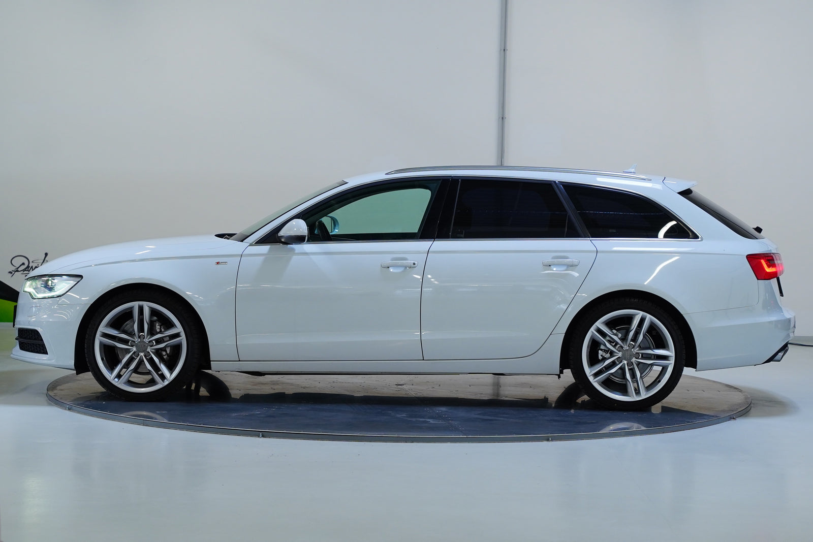 Audi A6 Avant 3.0TDi 150KW – foto 3