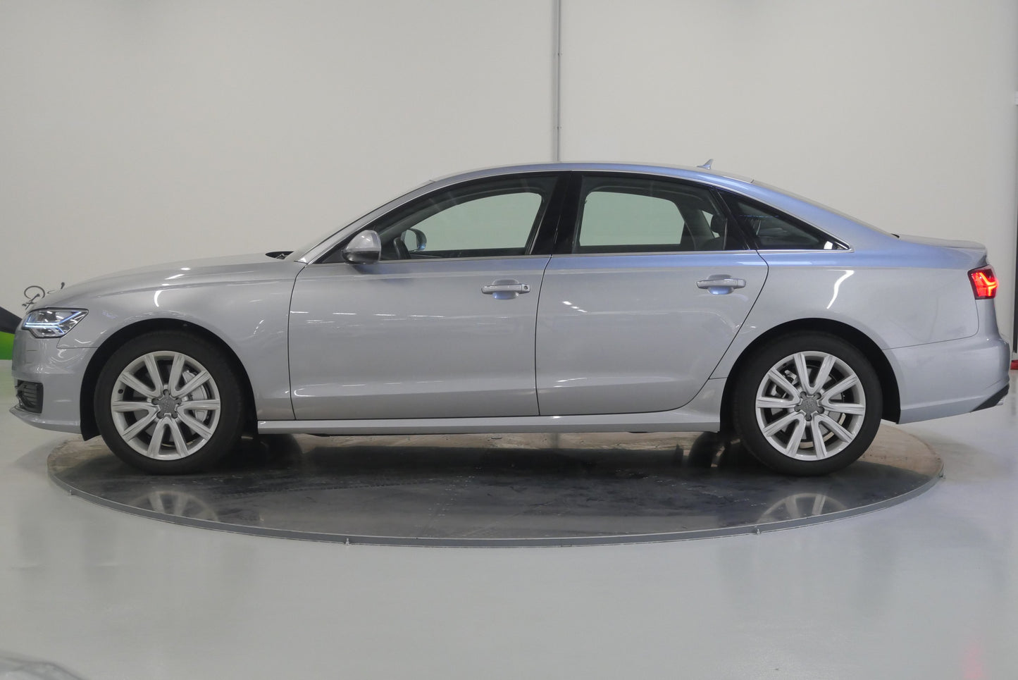 Audi A6 3.0 BiTDI V6 235 kW Quattro