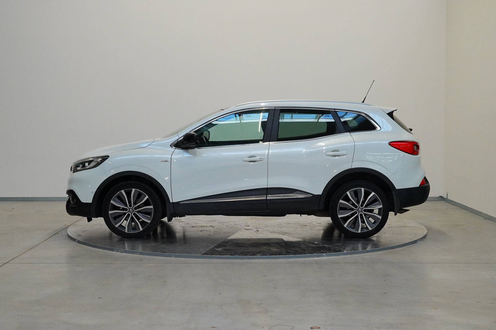 Renault Kadjar 1.6 dCi 96 kW 4x4 Bose Edition – foto 3
